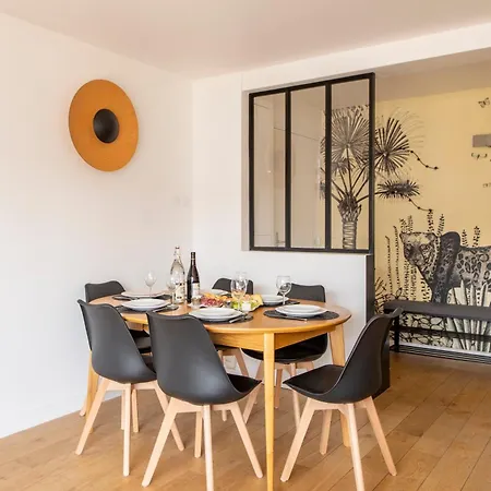 Apartman Stylish - Balcony & Amazing View - Montmartre
